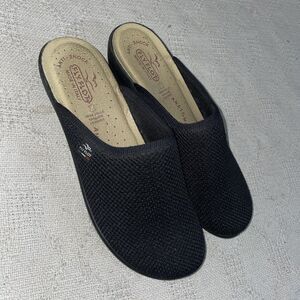 Fly Flot Women’s Comfort Mules Size 40 U.S. 9 M Black Fabric Outdoors Casual